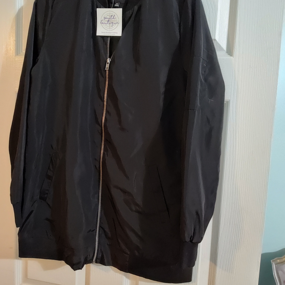 BE COOL Classic Black Bomber Jacket